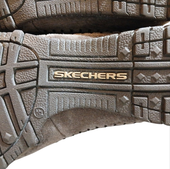 Skechers Moc Toe Chocolate Brown Suede Leather Chukka Boots - Picture 9 of 10